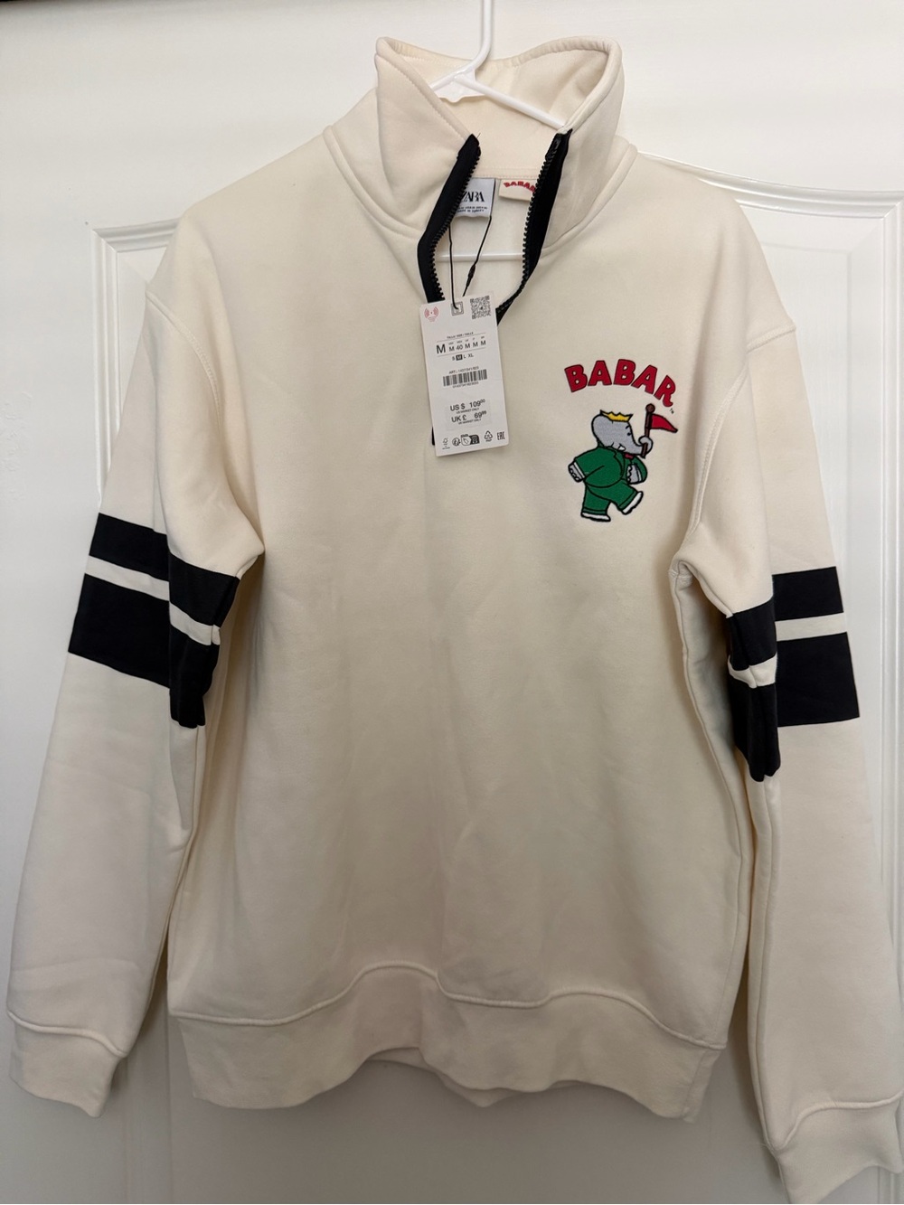 Zara Men Cream Pullover with Babar Embroidery and Red Accents size M NWT